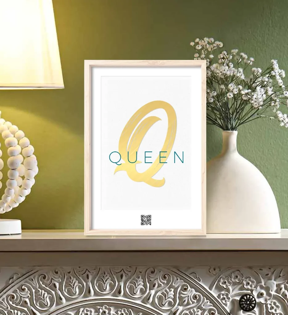 Interactive Personalized Handmade Picture - Luxury Style Graphic - with Wooden Frame 23x32cm